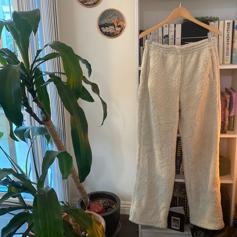 SKIMS Teddy Track Pant in Bone